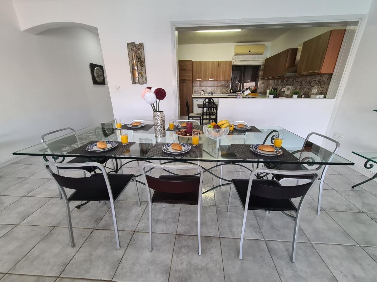 Spacious Seafront Apt Next To Sliema-Valeta Ferry Eksteriør billede